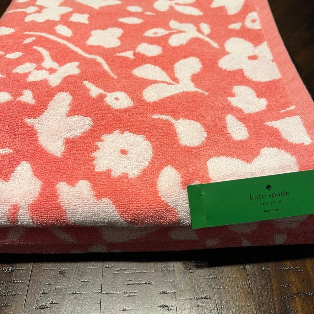 Kate Spade New York Pink Floral Bath Towels Set of 2